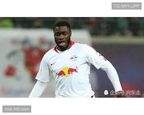 人物通讯：伤愈复出的乌帕梅卡诺如何成为拜仁后防关键