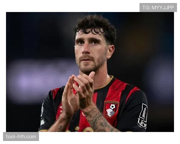 伯恩茅斯后卫塞内西夏窗去向明朗，切尔西热刺领先曼联稍显落后